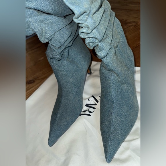 ZARA SLOUCHY DENIM BOOTS - Picture 14 of 16